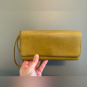Hobo olive green leather wristlet wallet